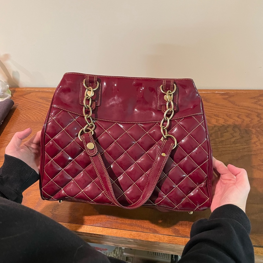 Maxx New York shoulder bag